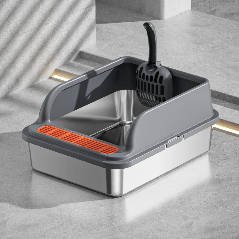 Dark gray stainless steel cat litter box with color-block design and litter trapper, anti-splash, durable & easy to clean for all cats.