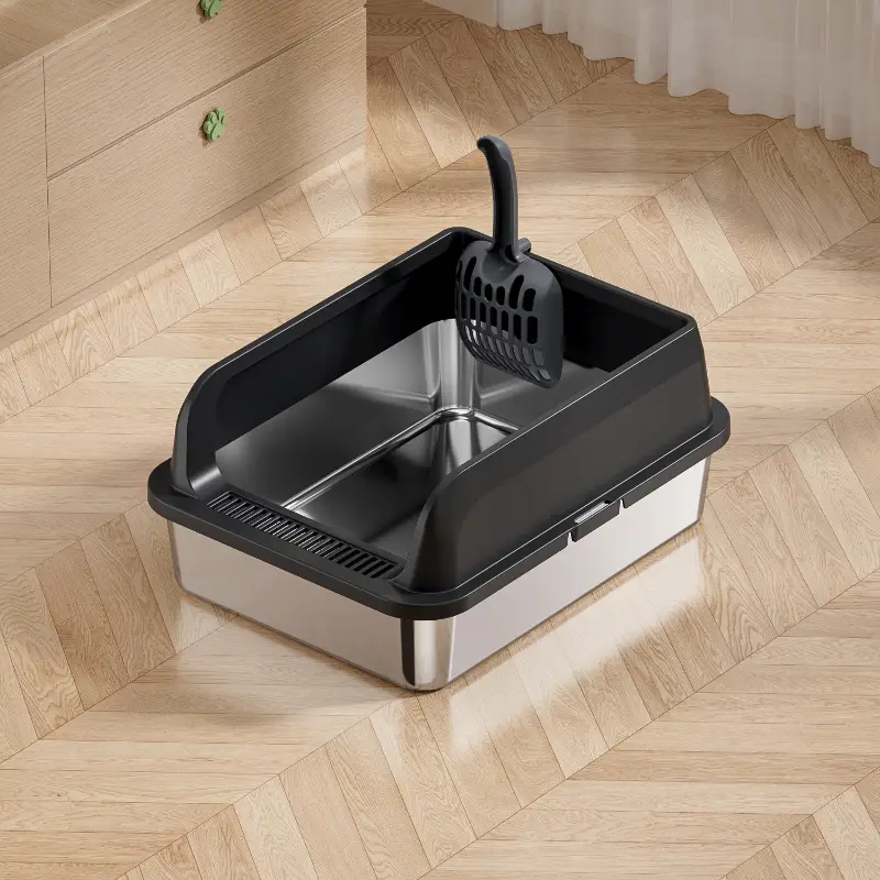 Stainless steel cat litter box with scoop, anti-splash & easy to clean for hassle-free pet care.